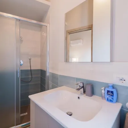 Apartment - Goelba *