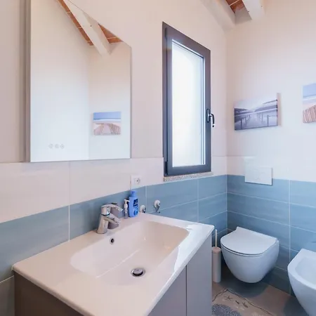 - Goelba Capoliveri (Isola d'Elba)